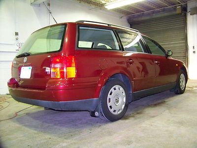 No Reserve - 1.8T Turbo, 5-speed, Wagon - VW Dealer Trade-In, image 4
