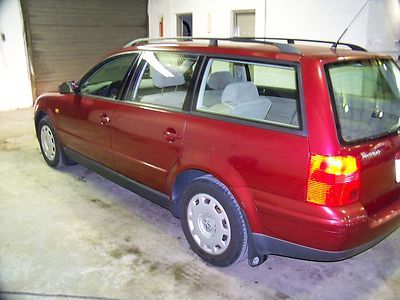 No Reserve - 1.8T Turbo, 5-speed, Wagon - VW Dealer Trade-In, image 9