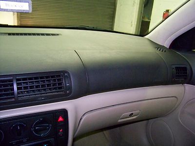 No Reserve - 1.8T Turbo, 5-speed, Wagon - VW Dealer Trade-In, image 35