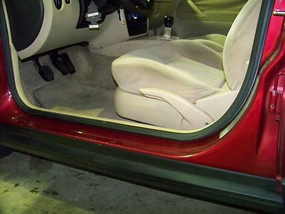 No Reserve - 1.8T Turbo, 5-speed, Wagon - VW Dealer Trade-In, image 39