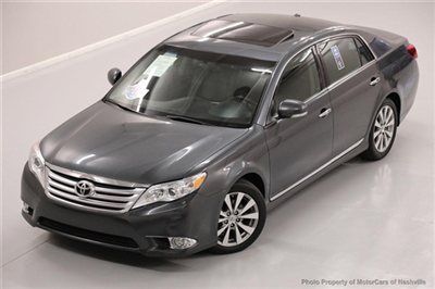 7-days *no reserve* '11 avalon ltd navi leather roof xenon carfax warranty