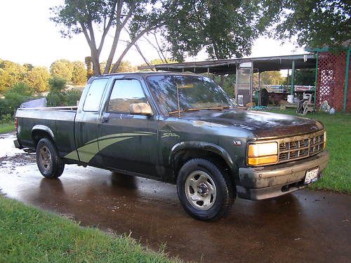 1996 dodge dakota sport extended cab pickup 2-door 3.9l