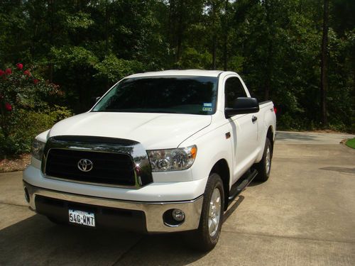 2007 toyota tundra base standard cab pickup 2-door 5.7l, sr5 and trd off road