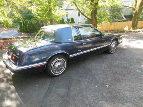 1989 buick riviera navy blue coupe only 36,000 miles automatic extreme gem