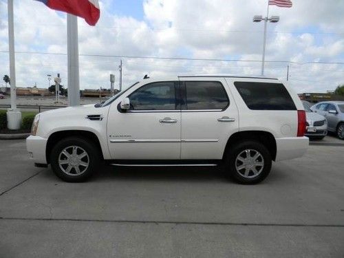 Only 26k miles 2008 escalade awd all wheel drive third row chrome wheels