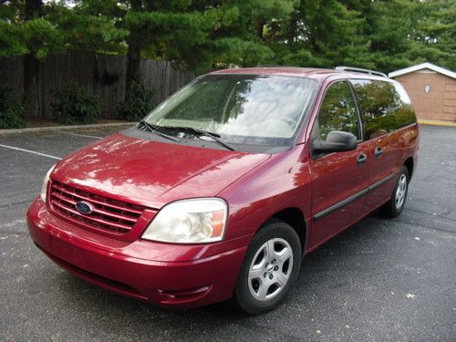 2004 ford freestar se,7 passvan,auto,power,cd player, no reserve!!!!