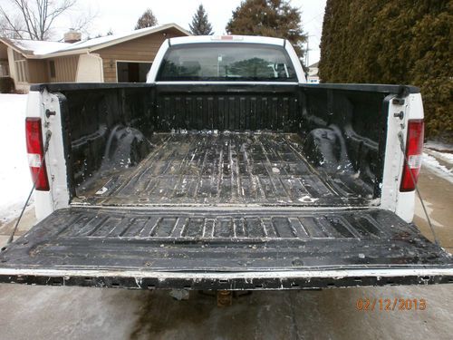 2008 ford f150, nice work truck or for running around! low reserve!