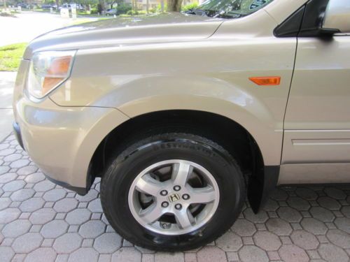 06 HONDA PILOT EX-L 2WD LEATHER 3RD ROW & HTD SEATS XM 6DISC FL OWNED IMMACULATE, image 24