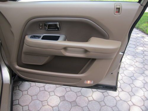 06 HONDA PILOT EX-L 2WD LEATHER 3RD ROW & HTD SEATS XM 6DISC FL OWNED IMMACULATE, image 73