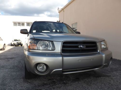 2005 subaru forester xs wagon 4-door 2.5l