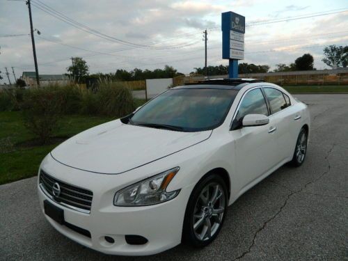 2012 nissan maxima 3.5 sv premium ed.  leather only 12k miles -- free shipping