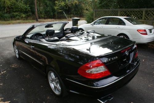 2008 Mercedes-Benz CLK550 Convertible AMG package, pedal shift., image 3