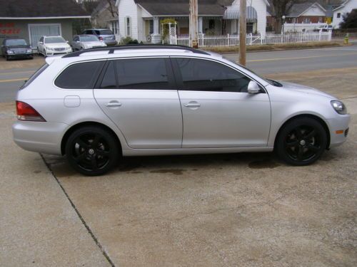 2010 Volkswagon Jetta Sportwagon TDi Diesel, image 5