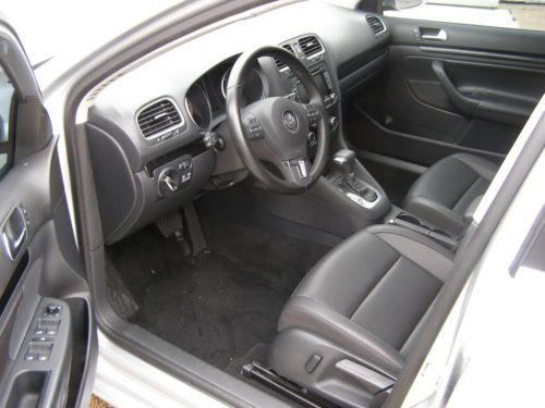 2010 Volkswagon Jetta Sportwagon TDi Diesel, image 9
