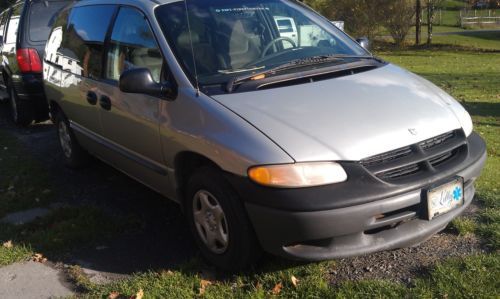 2000 dodge caravan base mini passenger van 4-door 3.0l