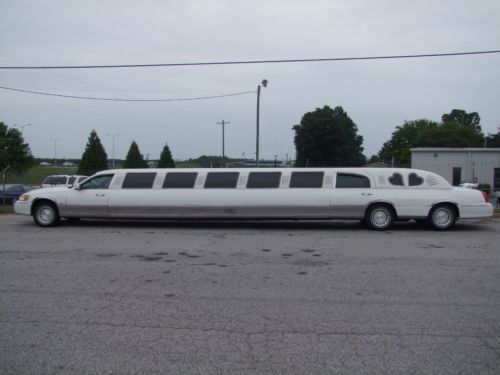 Limousine 22pass super super lincoln town car 1998 limo