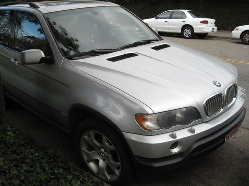 2002 bmw x5 4.4i sport utility 4-door 4.4l premium pkg, cold weather pkg.