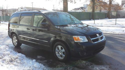 2008 dodge grand caravan sxt stow n go