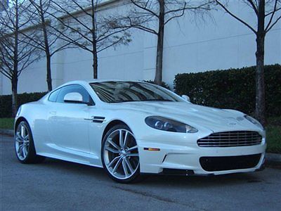 2011 aston martin dbs coupe