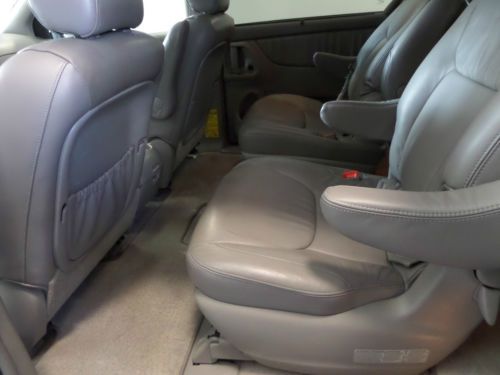 2008 Toyota Sienna XLE ****NO RESERVE****, image 10