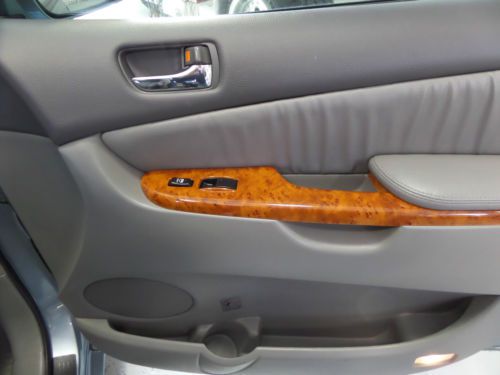 2008 Toyota Sienna XLE ****NO RESERVE****, image 13