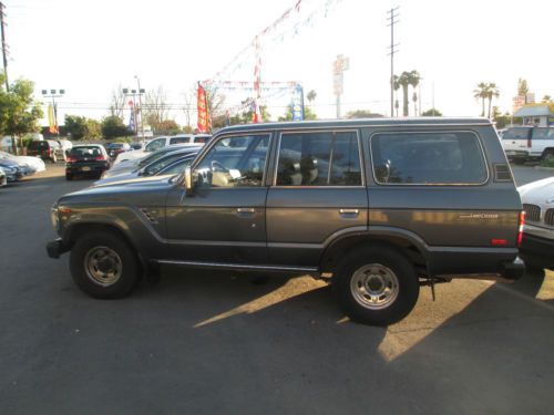 1989 toyota land cruiser base sport utility 4-door 4.0l