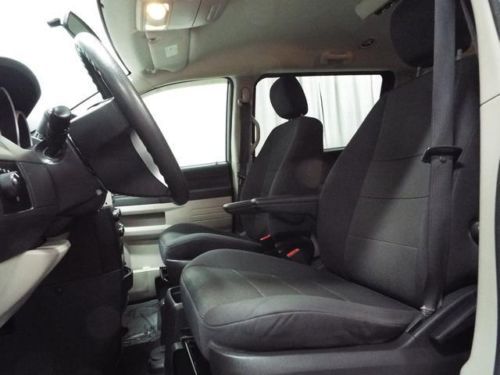 SE Van 3.3L CD 4 Speakers AM/FM CD MP3 Radio AM/FM radio MP3 decoder, US $9,957.00, image 2