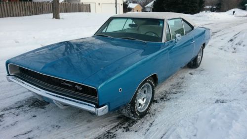 1968 dodge charger r/t 440 magnum, 4 speed manual hurst side shifter