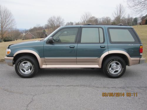 1996 ford explorer eddie bauer sport utility 4-dr 4.0l one owner great condition
