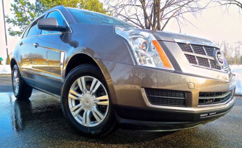 2012 cadillac srx/ no reserve/ leather/ low mile
