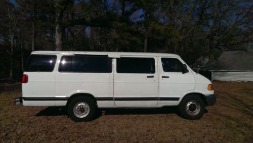 2001 dodge ram 3500 van