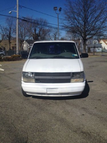 **1999 chevy astro cargo van**no reserve**chevy astro gmc safari**great work van