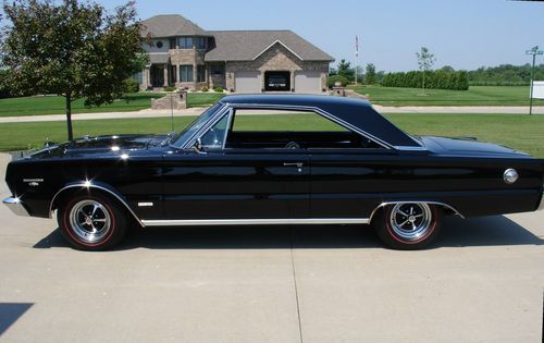 1967 plymouth gtx 426 hemi 4-speed black on black