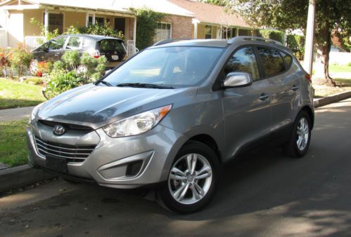 2011 hyundai tucson gls, pzev - $12900