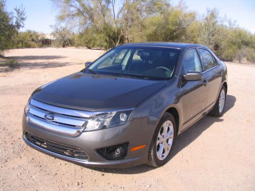 2012 ford fusion se sedan 4-door 2.5l