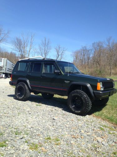 1995 jeep cherokee lifted 4-door 4.0l