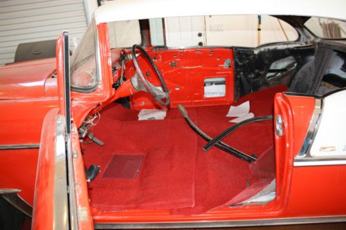 RESTORED 1955 CHEVY HARDTOP RED/WHITE, US $25,000.00, image 4
