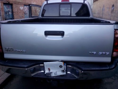 Toyota Tacoma SR5 4 door 4x4 4.0 6 cylinder motor, US $15,000.00, image 4