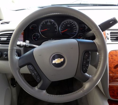 2008 Chevrolet Tahoe LTZ Sport Utility 4-Door 5.3L, US $31,988.00, image 16