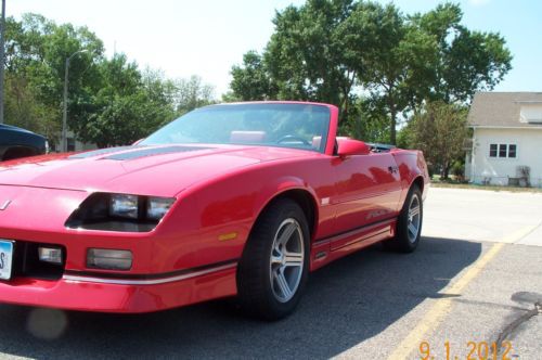 1989 chevrolet camaro iroc-z convertible 2-door 5.0l