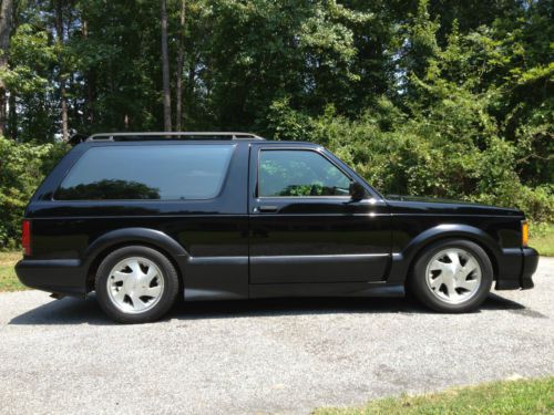 1993 gmc typhoon base sport utility 2-door 4.3l