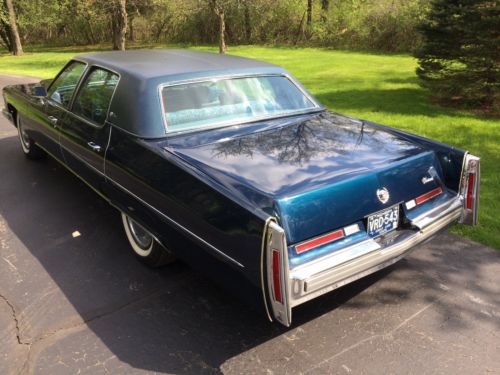 All original 29k mile 1975 Cadillac fleetwood brougham perfect condition!!, image 3
