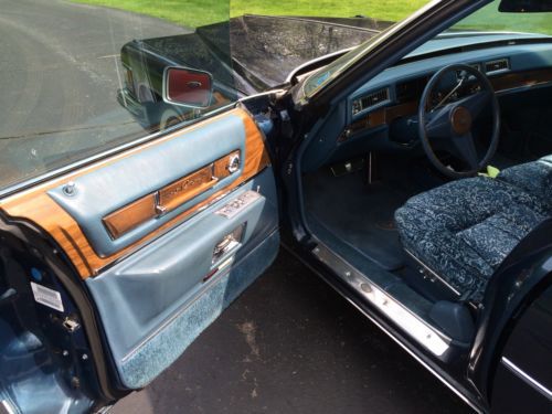All original 29k mile 1975 Cadillac fleetwood brougham perfect condition!!, image 9