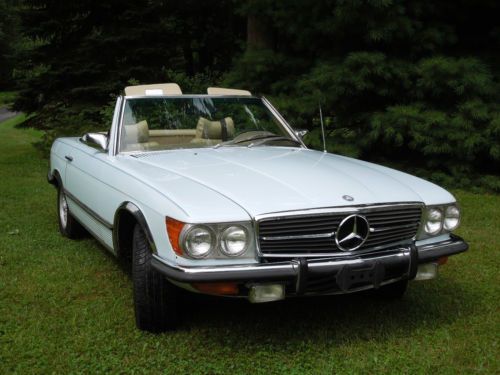 1973 light blue mercedes-benz 450sl