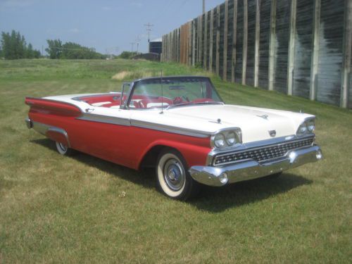 1959 FORD FAIRLANE  500 GALAXIE SKYLINER RETRACTABLE HARD TOP CONVERTABLE..., image 4