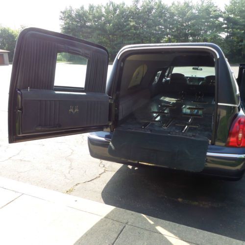1999 Dark Blue Lincoln Town Car Executive Hearse, US $14,500.00, image 8
