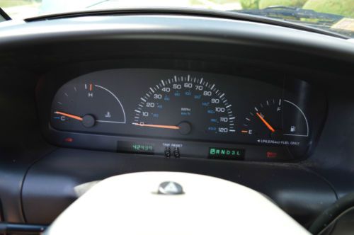 1998 Dodge Grand Caravan Mini Passenger Van 4-Door 3.0L, image 18