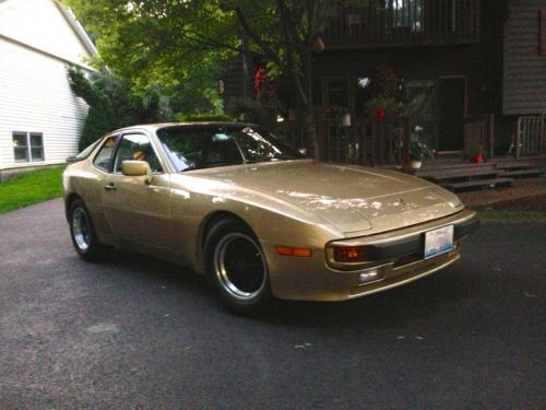 1984 Porsche 944 Base Coupe 2-Door 2.5L, US $8,750.00, image 13