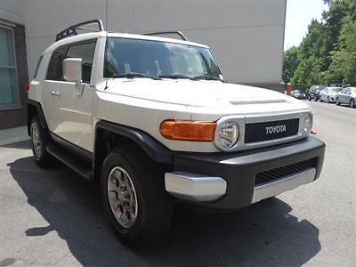 Toyota fj cruiser 4wd 4dr manual low miles suv manual gasoline 4.0l dohc sfi 24-