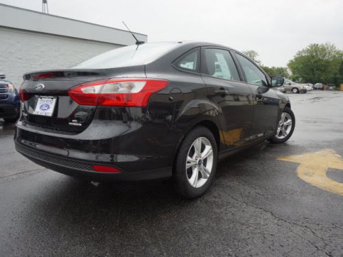 2014 ford focus se